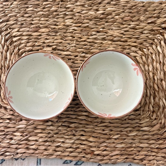 Set of 2 Hand painted Japanese Rice Bowls - Picture 4 of 6